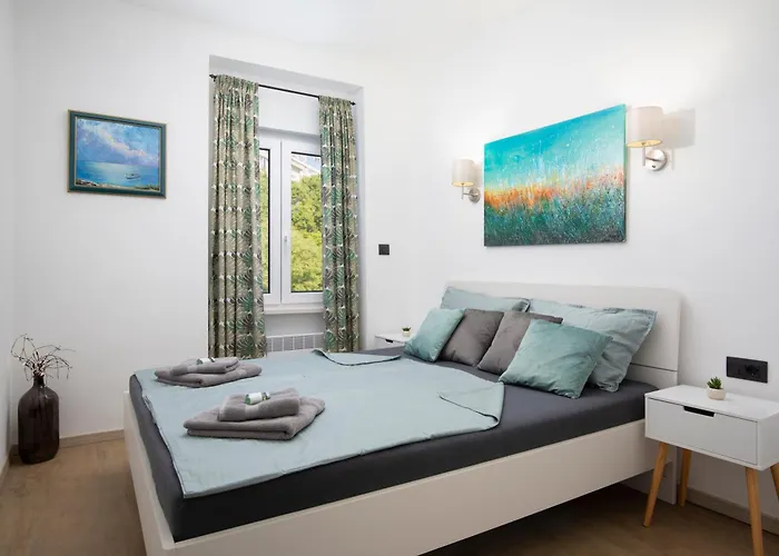 Apartman Arena Event Charming Póla